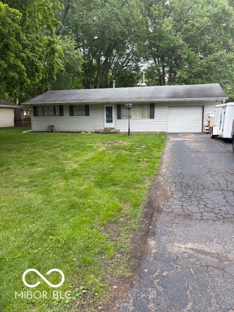 Photo of 512 Woodview Drive, Noblesville, IN