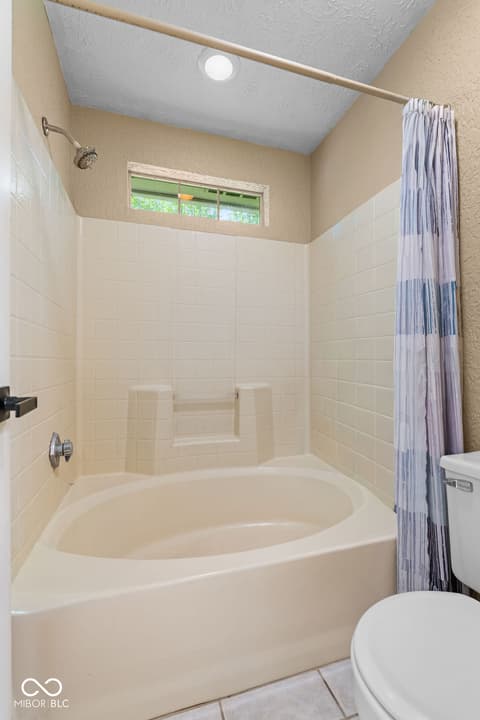 Photo of 12645 Pine Grove Court, Indianapolis, IN