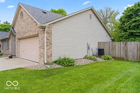 Photo of 12645 Pine Grove Court, Indianapolis, IN