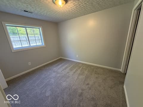 Photo of 1006 E Walnut Street, Frankton, IN