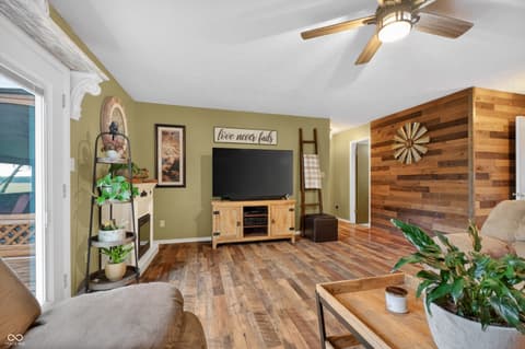 Photo of 8552 E Windy Acres Lane, Mooresville, IN