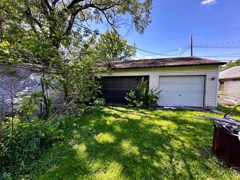 Photo of 336 S Edgehill Road, Indianapolis, IN