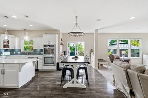 Photo of 10769 Glenwyck Place, Noblesville, IN