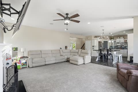 Photo of 10769 Glenwyck Place, Noblesville, IN