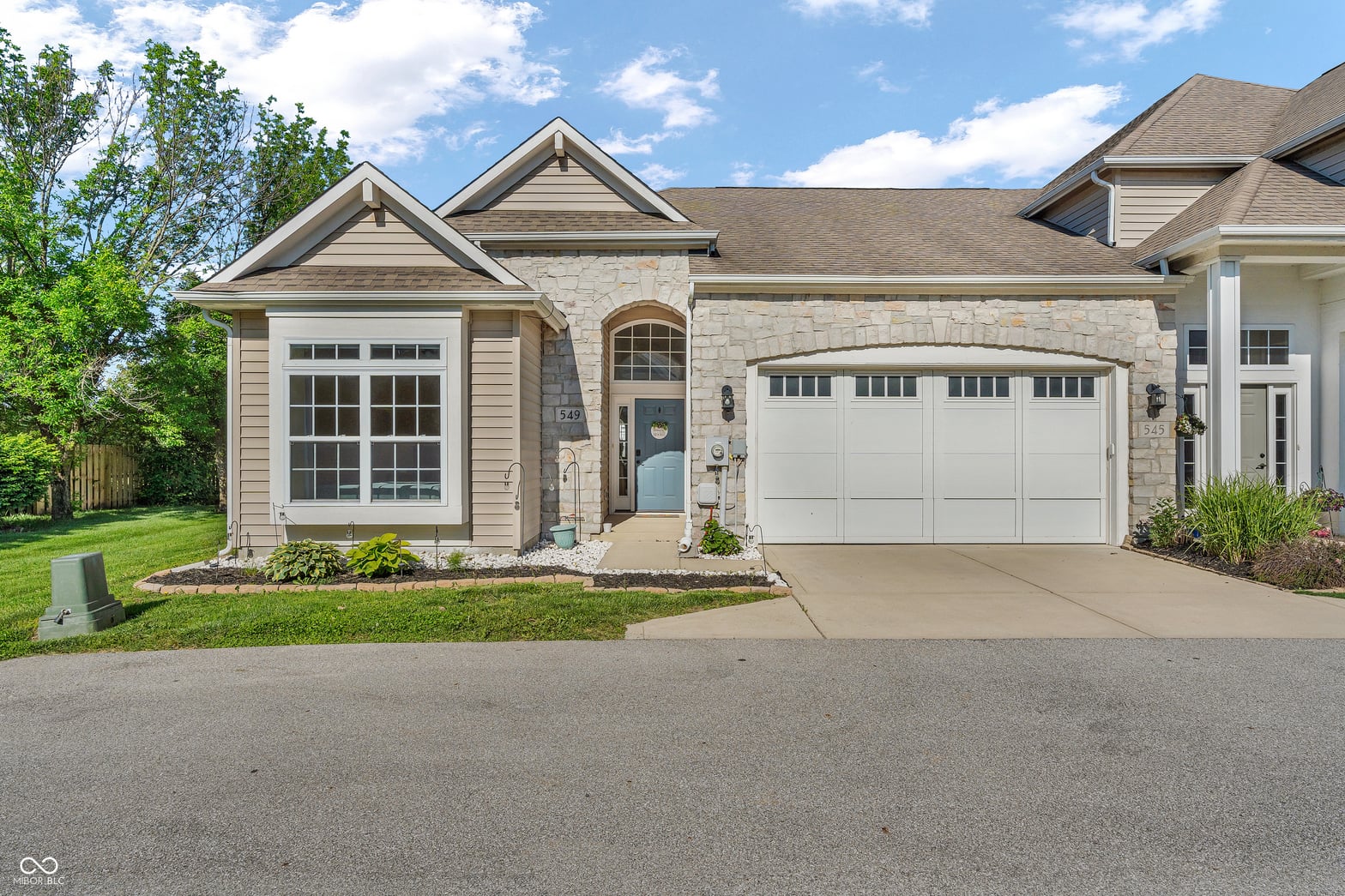 Photo of 549 Rickels Court, Whiteland, IN