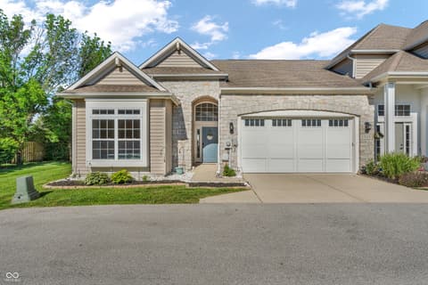 549 Rickels Court, Whiteland, IN 46184