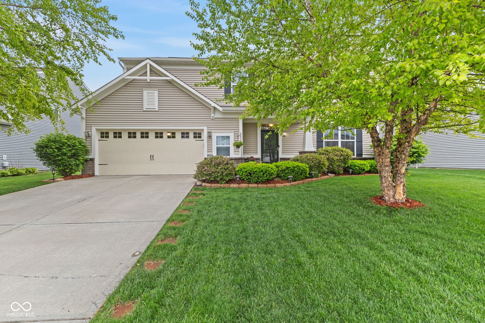 Photo of 1233 Old Vines Trail, Greenwood, IN