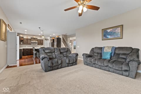 Photo of 1233 Old Vines Trail, Greenwood, IN