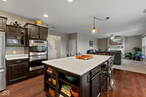 Photo of 1233 Old Vines Trail, Greenwood, IN