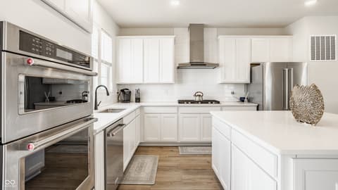 Photo of 14561 Elsmere Lane, Carmel, IN
