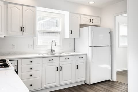 Photo of 310 W Ash Street, Zionsville, IN