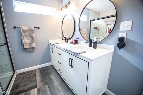 Primary bathroom at 6735 W Odessa Way, McCordsville, IN