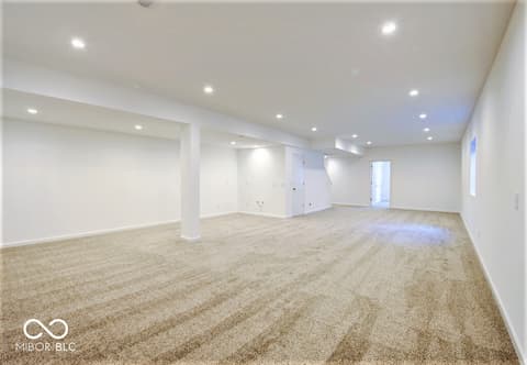 Photo of 9875 N Port Drive, McCordsville, IN