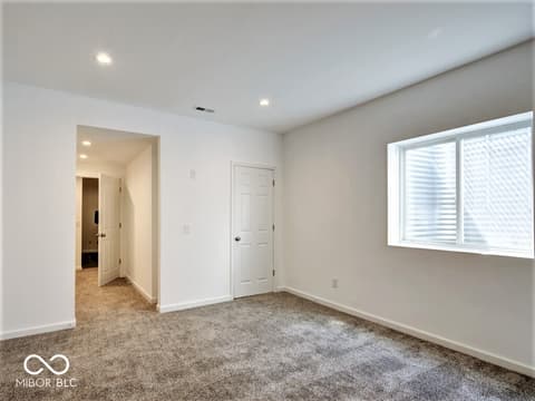 Photo of 9875 N Port Drive, McCordsville, IN