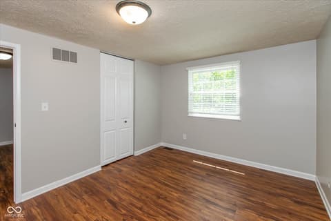 Photo of 6133 Drawbridge Lane, Indianapolis, IN
