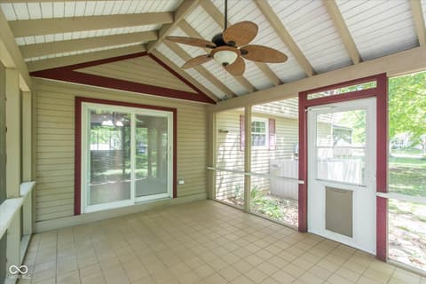 Photo of 6133 Drawbridge Lane, Indianapolis, IN
