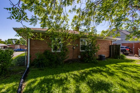 Photo of 1616 Englewood Drive, Indianapolis, IN