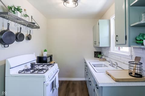 Photo of 310 S Webster Avenue, Indianapolis, IN