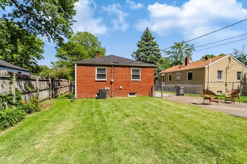 Photo of 310 S Webster Avenue, Indianapolis, IN