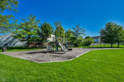 Photo of 1952 Central Park Boulevard W, Greenwood, IN
