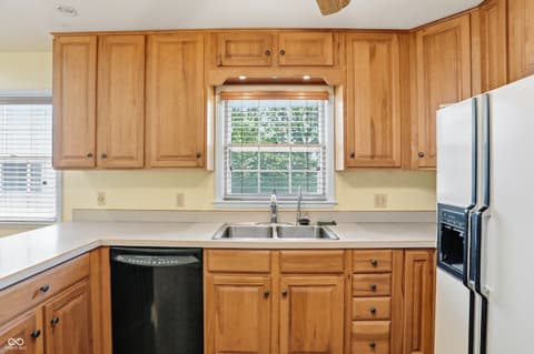 Photo of 7101 Shelby Street, Indianapolis, IN