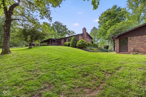 Photo of 982 E Coonpath Road, Spencer, IN