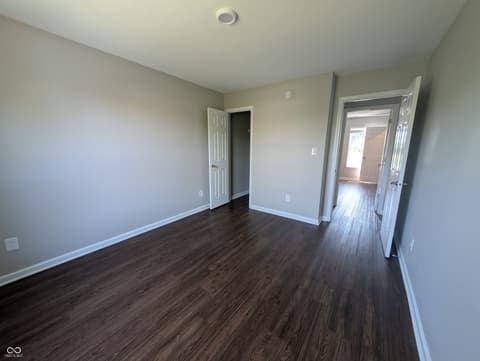 Photo of 1066 Quarterhorse Run, Bargersville, IN