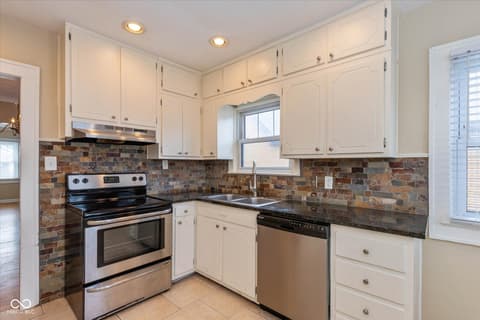 Photo of 1210 Shannon Avenue, Indianapolis, IN