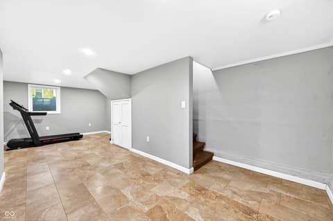 Photo of 2112 Putnam Street, Terre Haute, IN