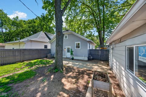 Photo of 2112 Putnam Street, Terre Haute, IN