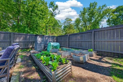 Photo of 2112 Putnam Street, Terre Haute, IN