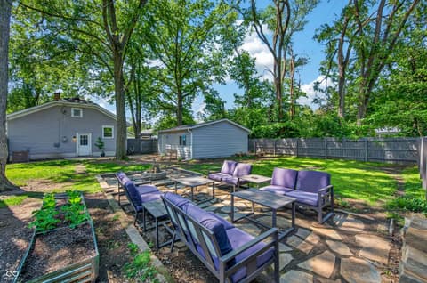 Photo of 2112 Putnam Street, Terre Haute, IN