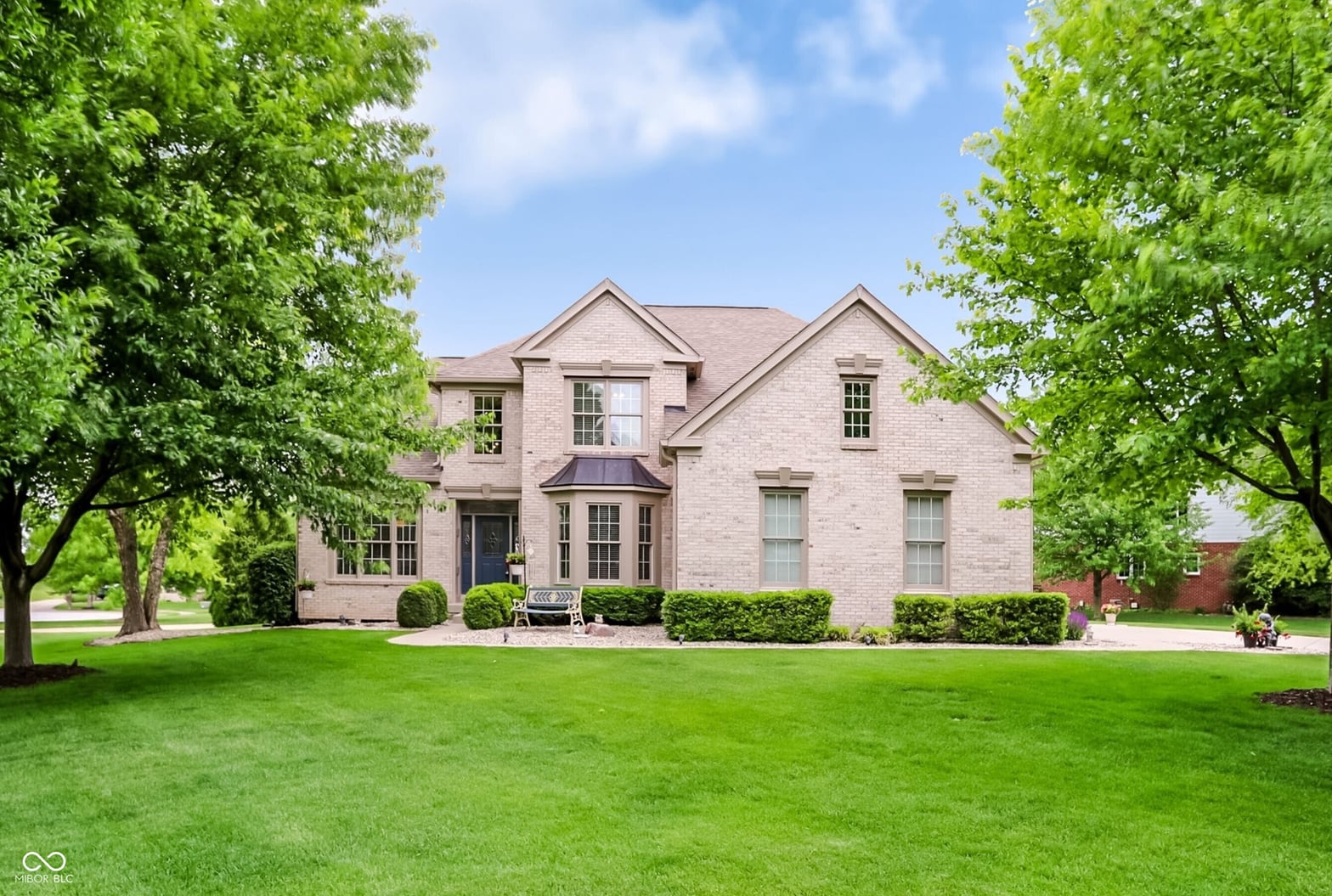 Photo of 896 Silverleaf Drive, Greenwood, IN