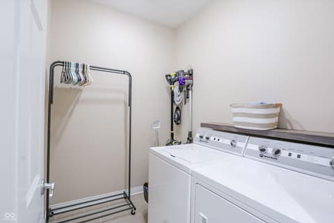 Photo of 896 Silverleaf Drive, Greenwood, IN