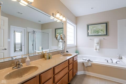 Photo of 896 Silverleaf Drive, Greenwood, IN