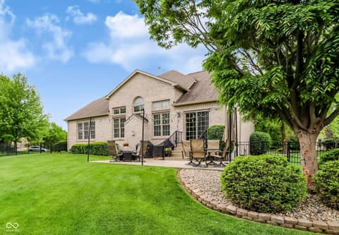 Photo of 896 Silverleaf Drive, Greenwood, IN