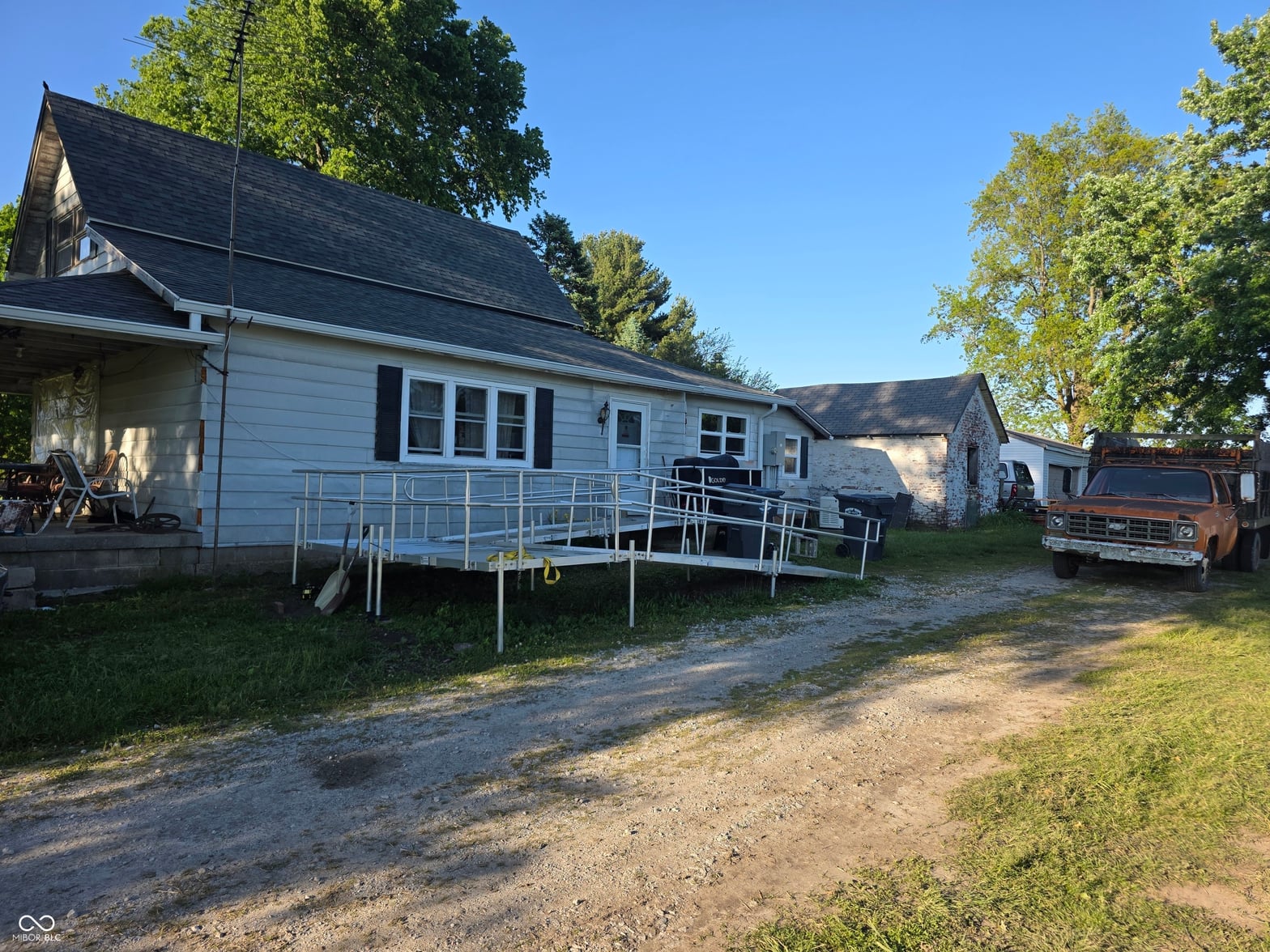 Photo of 4121 N 400 W, Bargersville, IN