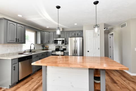 Photo of 1095 S Teresa Drive, Martinsville, IN