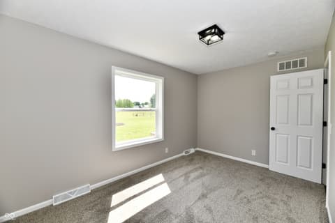 Photo of 1095 S Teresa Drive, Martinsville, IN