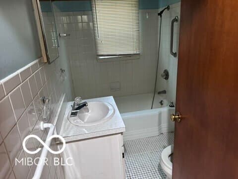 Photo of 3125 N Avon Avenue, Avon, IN