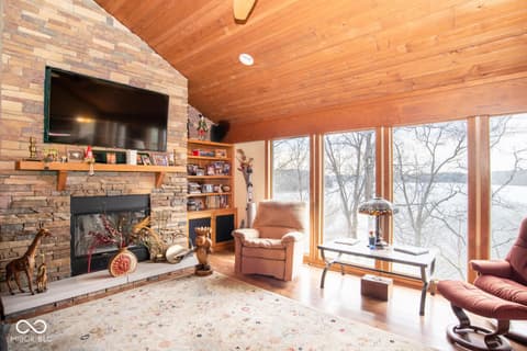 Photo of 2060 E Waters Edge Drive, Bloomington, IN
