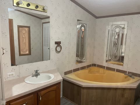 Photo of 157 Lazy River Road, Cloverdale, IN