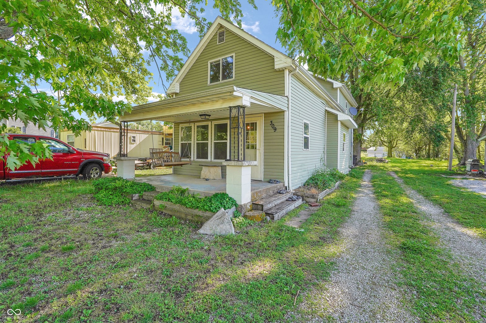 Photo of 309 N Darlington Street, Jamestown, IN