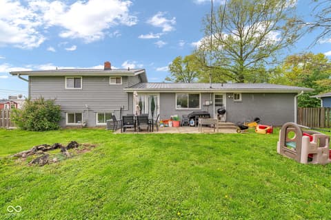 Photo of 1412 Durham Drive, Crawfordsville, IN