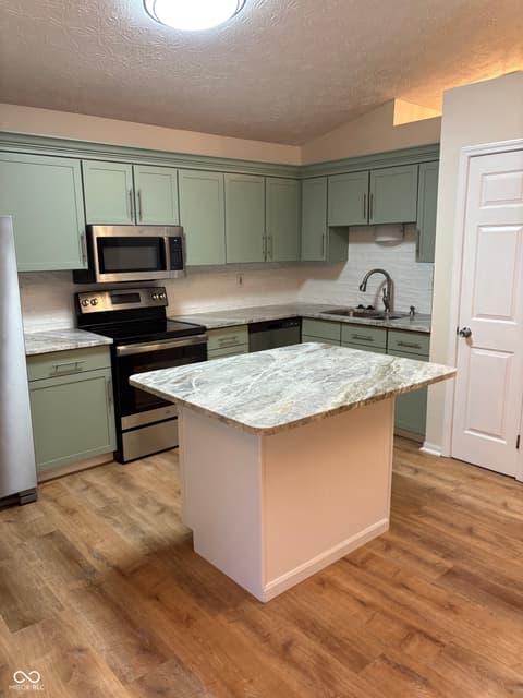 Kitchen at 6436 Perry Pines Court, Indianapolis, IN