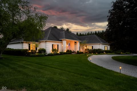 Photo of 7109 W Saint Andrews Avenue, Yorktown, IN