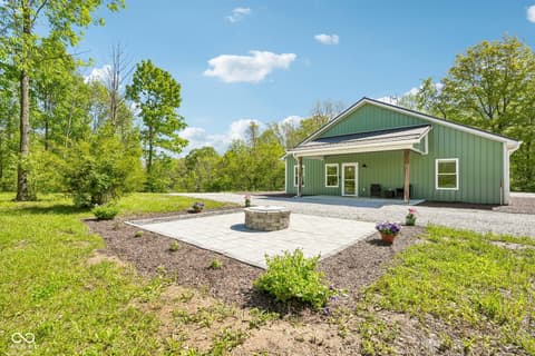 Photo of 1359 S Nucor Road, Crawfordsville, IN