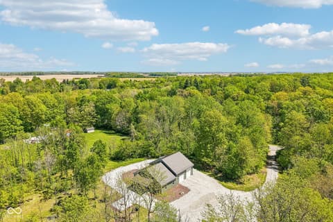 Photo of 1359 S Nucor Road, Crawfordsville, IN