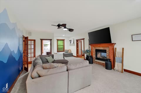 Photo of 883 S 800 W, Indianapolis, IN