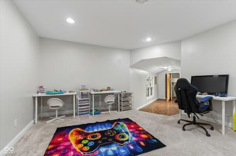 Photo of 883 S 800 W, Indianapolis, IN